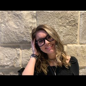 Meet your Posher, Sara